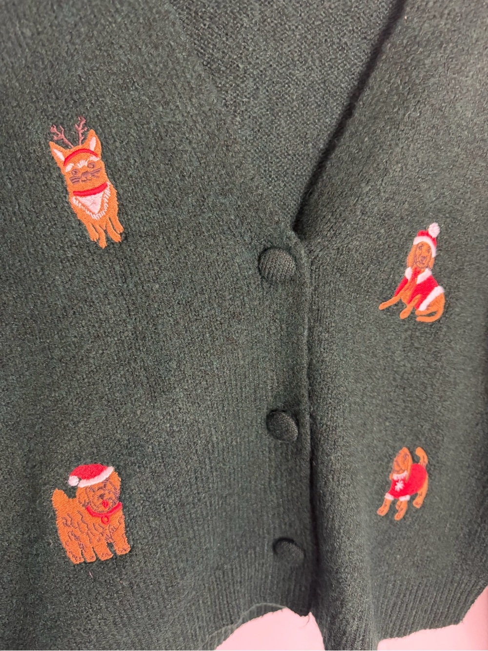 Cupcakes & Cashmere Holiday Christmas Dog Cardigan Sweater Size Medium - Picture 5 of 5